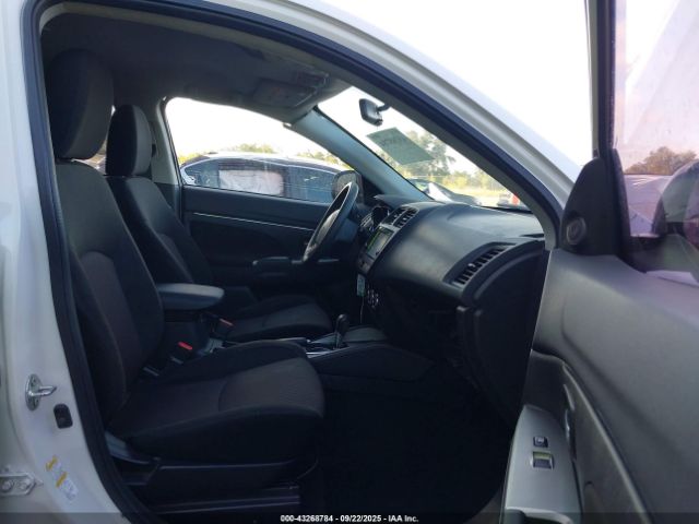 2018 MITSUBISHI OUTLANDER SPORT JA4AP3AU3JU001523 Photo 4