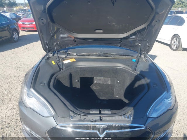 2013 TESLA MODEL S 5YJSA1CN7DFP15593 Photo 9