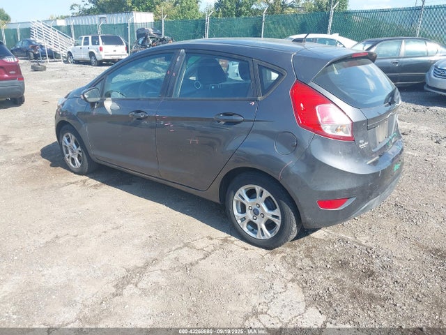 Ford 2015 2015 3FADP4EJ6FM135646 Image 3
