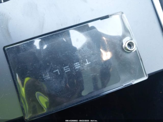 2023 TESLA MODEL 3 5YJ3E1EA8PF490527 Photo 10