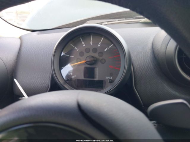 2016 MINI COUNTRYMAN WMWZC5C50GWU20915 Photo 6