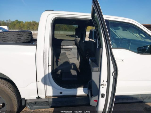 2022 FORD F-150 LIGHTNING 1FT6W1EVXNWG02332 Photo 7