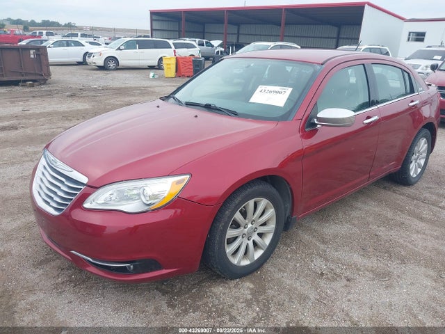 Chrysler 2014 2014 1C3CCBCGXEN153010 Image 2