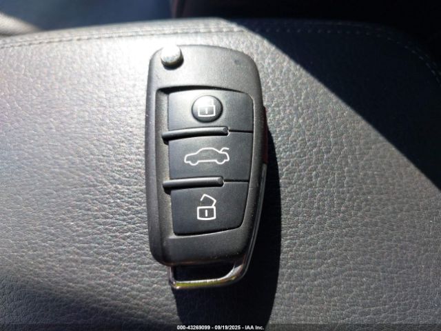 2020 AUDI A3 WAUAUGFF8LA102042 Photo 10