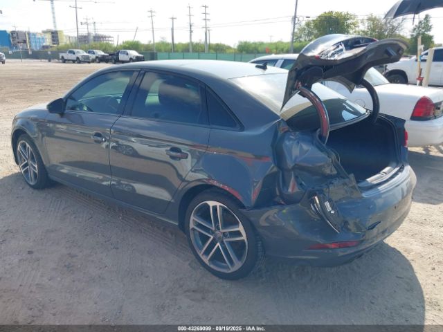 2020 AUDI A3 WAUAUGFF8LA102042 Photo 2