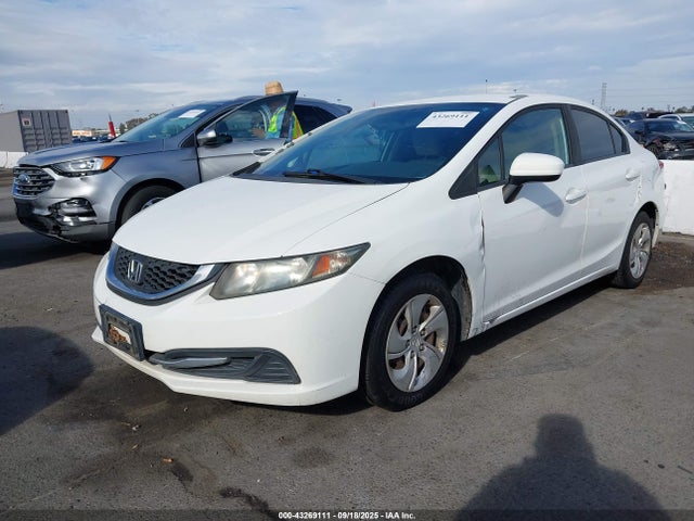 Honda r18z1 2014 19XFB2F55EE224804 Image 2