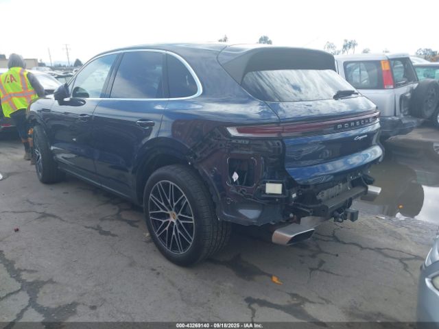 2024 PORSCHE CAYENNE WP1AA2AY5RDA00128 Photo 2