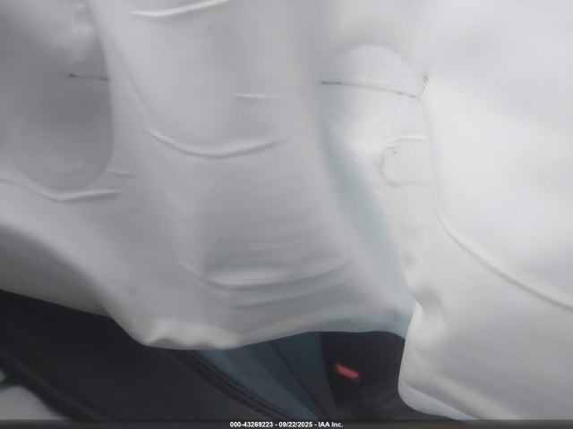 2026 TESLA MODEL Y 7SAYGDEE7TA449451 Photo 4