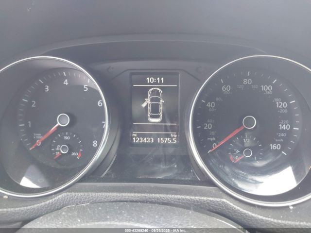 2017 VOLKSWAGEN PASSAT 1VWBT7A31HC050947 Photo 6