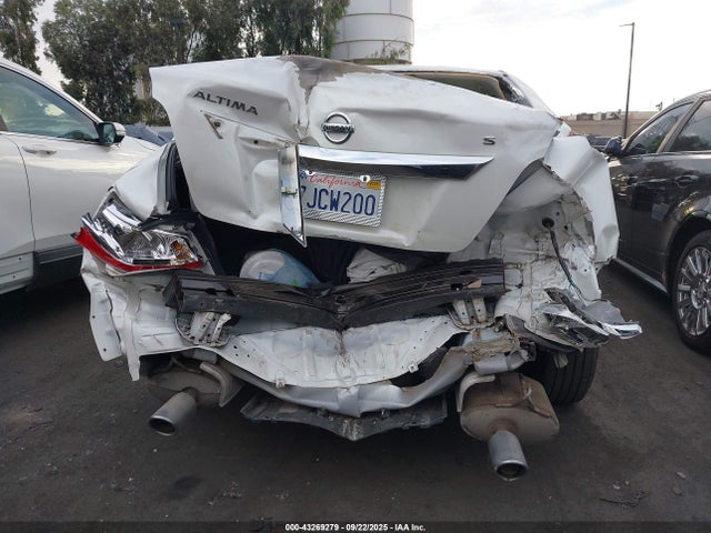1N4AL3AP5FN333644 Nissan 2015