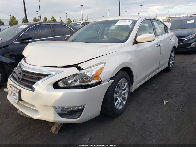 1N4AL3AP5FN333644 Nissan 2015