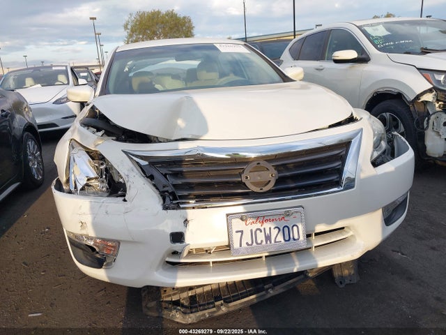 1N4AL3AP5FN333644 Nissan 2015