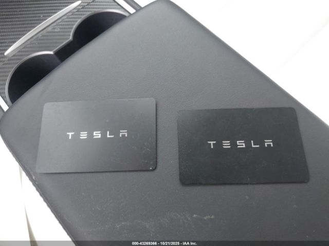 2023 TESLA MODEL Y 7SAYGDEF5PF786749 Photo 10