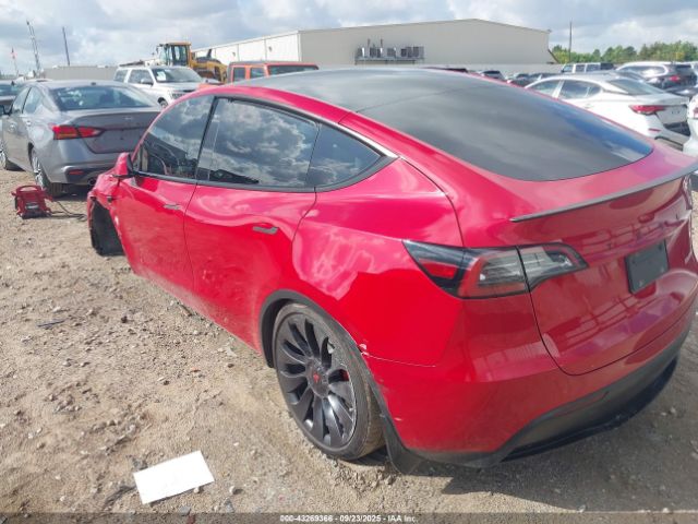 2023 TESLA MODEL Y 7SAYGDEF5PF786749 Photo 2