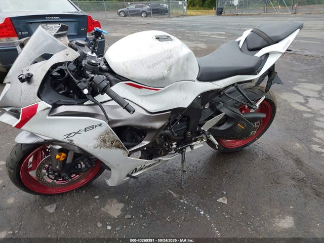 JKBZXJJ15SA021400 Kawasaki Zx636 K