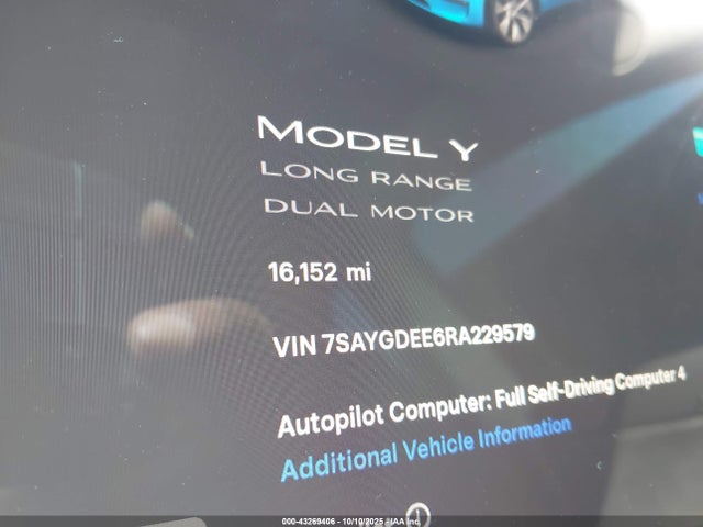 2024 TESLA MODEL Y 7SAYGDEE6RA229579 Photo 6