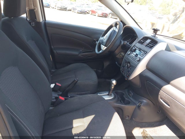 3N1CN7AP6HK467143 Nissan 2017
