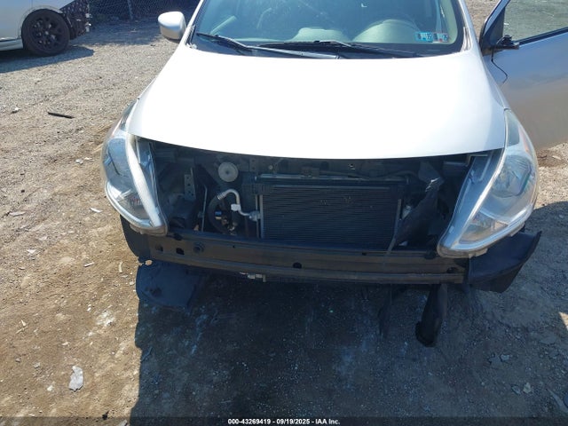 3N1CN7AP6HK467143 Nissan 2017