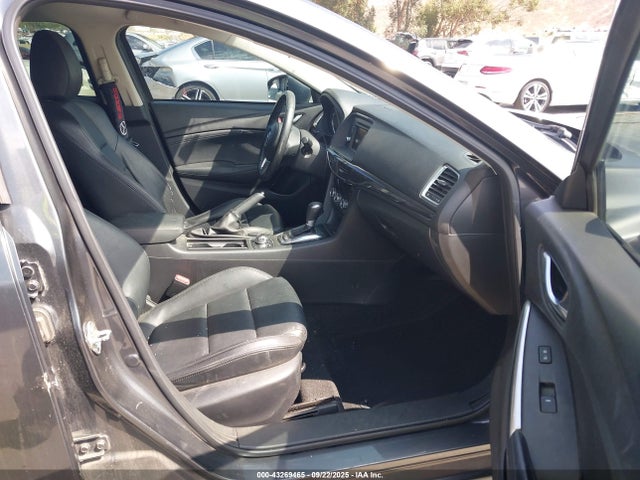 JM1GJ1V57F1209972 Mazda 2015