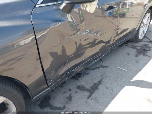 JM1GJ1V57F1209972 Mazda 2015