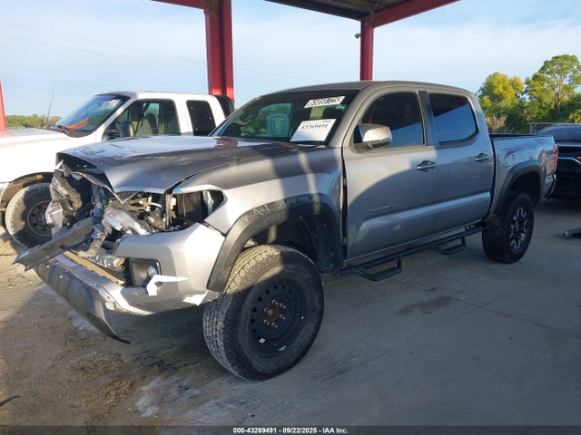 Продажа на аукционе авто 2016 Toyota Tacoma Trd Off Road, vin: 3TMAZ5CN4GM014098, номер лота: 43269491
