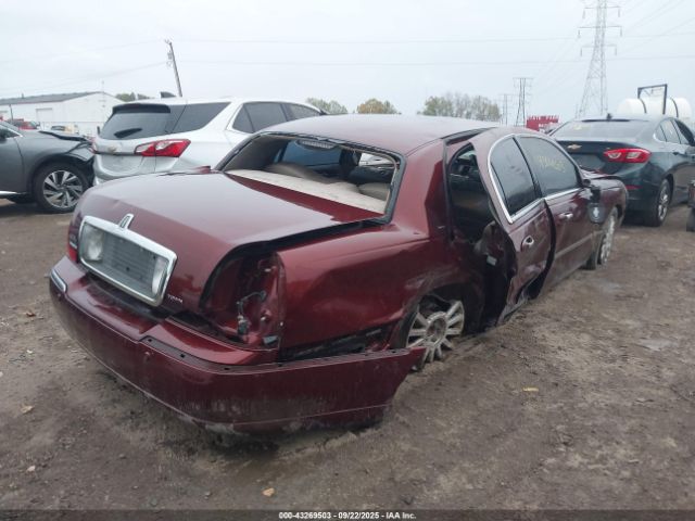 2004 LINCOLN TOWN CAR 1LNHM81W54Y635050 Photo 3