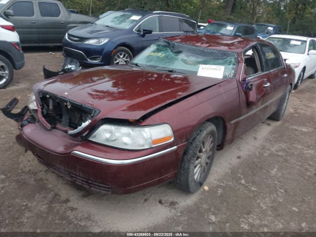 2004 LINCOLN TOWN CAR 1LNHM81W54Y635050 Photo 5