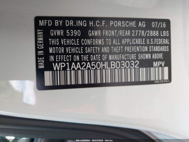 2017 PORSCHE MACAN WP1AA2A50HLB03032 Photo 8