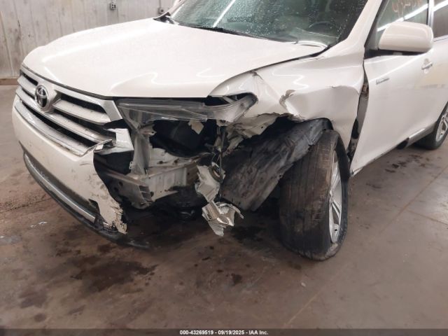 2013 TOYOTA HIGHLANDER 5TDDK3EH3DS214415 Photo 5