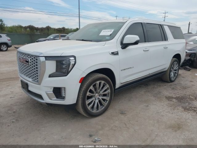 2022 GMC YUKON XL 1GKS2JKL8NR213575 Photo 1