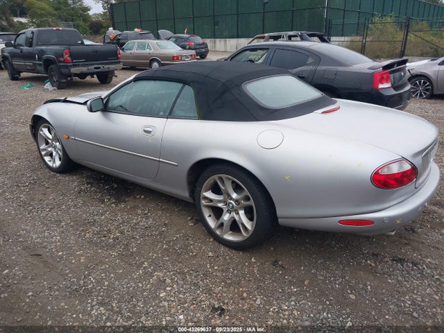 2003 JAGUAR XK8 SAJDA42C232A32913 Photo 2