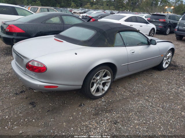 2003 JAGUAR XK8 SAJDA42C232A32913 Photo 3