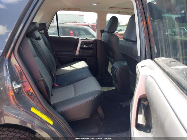 2024 TOYOTA 4RUNNER JTENU5JR9R6291186 Photo 7