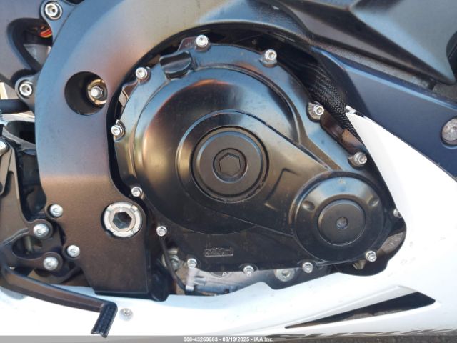 2023 SUZUKI GSX-R750 JS1GR7MA4P7101604 Photo 7