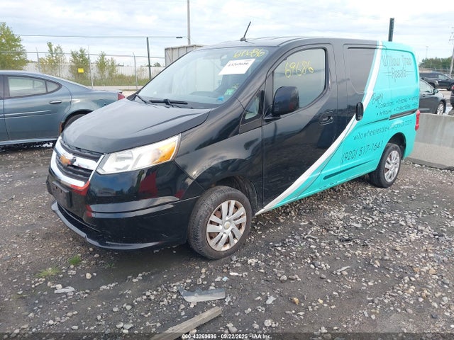 Chevrolet 2015 2015 3N63M0ZN3FK725316 Image 2