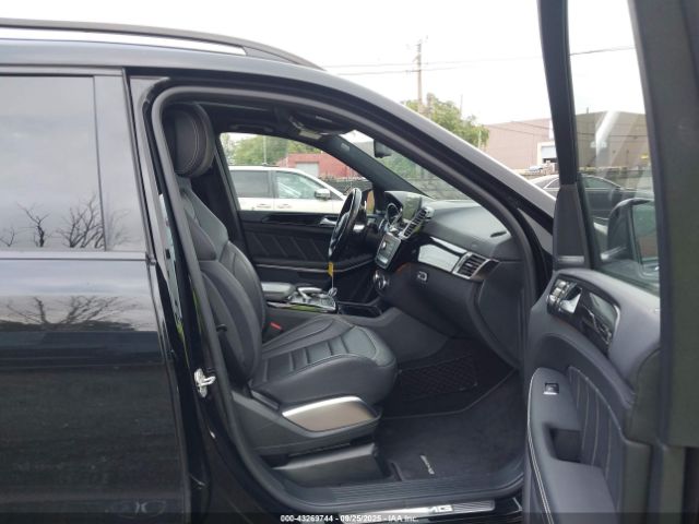 2017 MERCEDES-BENZ AMG GLS 63 4JGDF7FE8HA980199 Photo 4