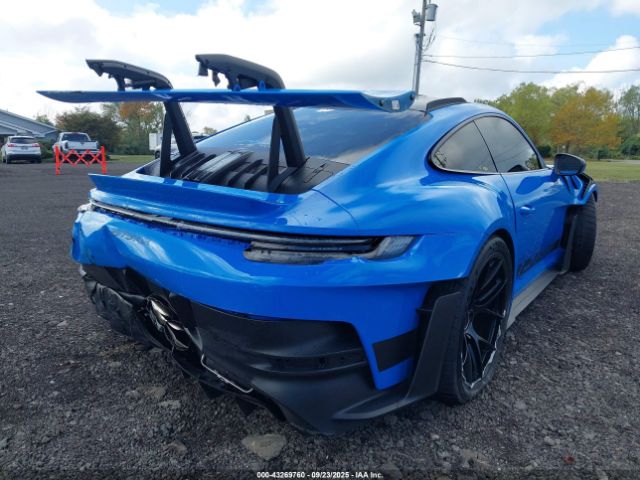 2024 PORSCHE 911 WP0AF2A93RS273236 Photo 3