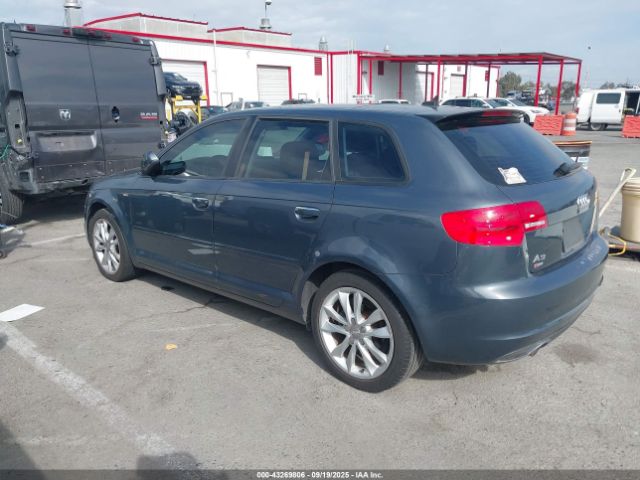 2012 AUDI A3 WAUBJAFM3CA017103 Photo 2