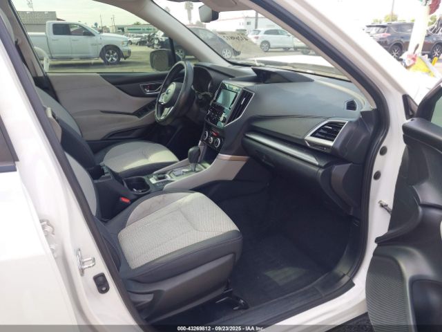 2022 SUBARU FORESTER JF2SKAEC8NH428288 Photo 4