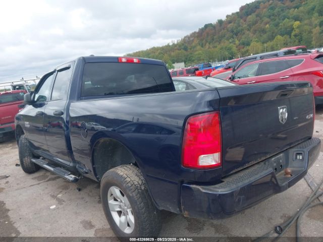 2017 RAM 1500 1C6RR7FG4HS733587 Photo 2