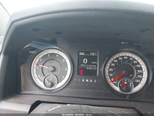 2017 RAM 1500 1C6RR7FG4HS733587 Photo 6