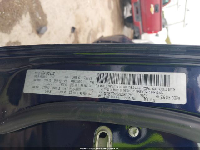 2017 RAM 1500 1C6RR7FG4HS733587 Photo 8