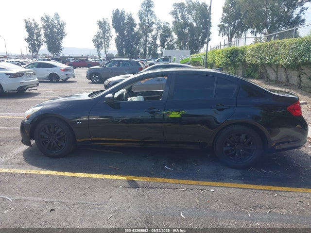 JN1CV6AP7FM580722 Infiniti 2015