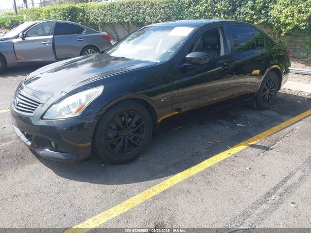 JN1CV6AP7FM580722 Infiniti 2015