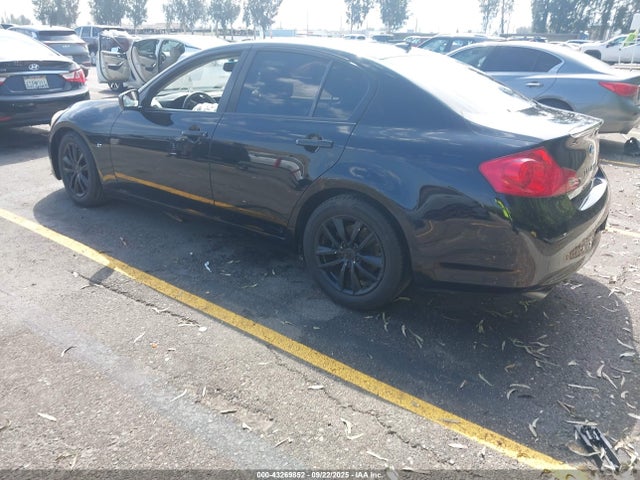 JN1CV6AP7FM580722 Infiniti 2015