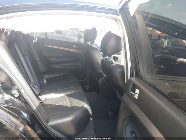 JN1CV6AP7FM580722 Infiniti 2015