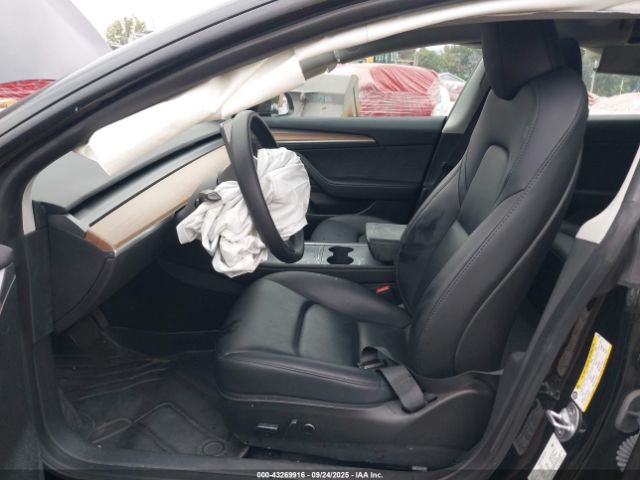 2023 TESLA MODEL 3 5YJ3E1EA4PF668384 Photo 4