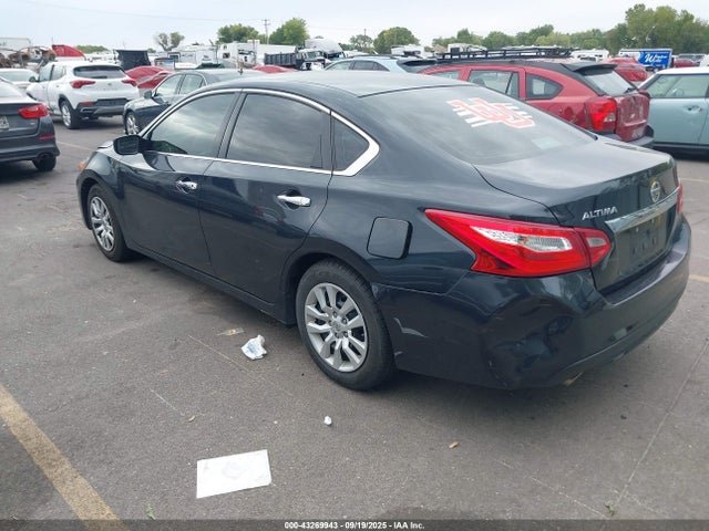 Nissan 2017 2017 1N4AL3AP1HC155357 Image 3