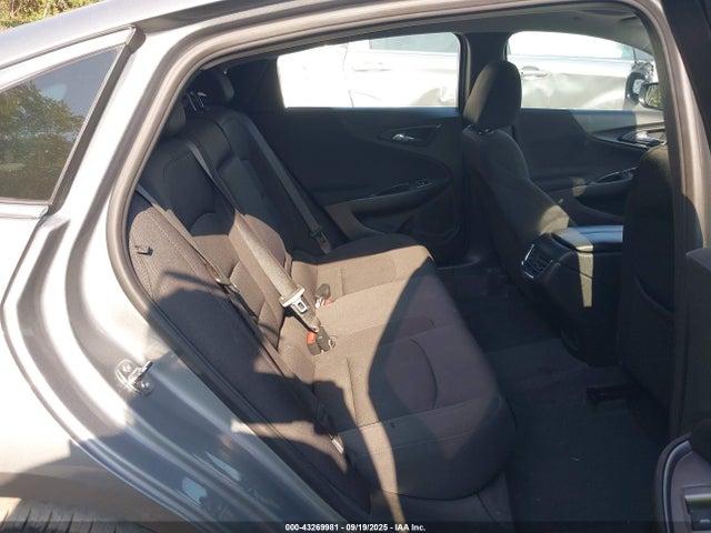 1G1ZD5ST2PF211653 Chevrolet lfv