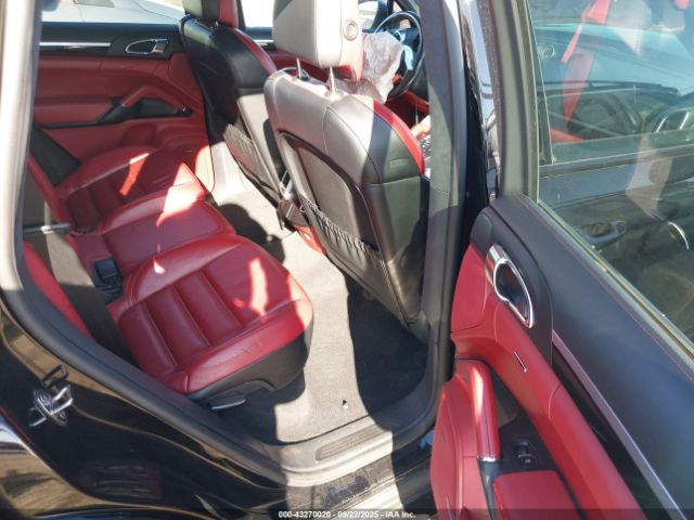 2017 PORSCHE CAYENNE WP1AD2A23HLA81413 Photo 7